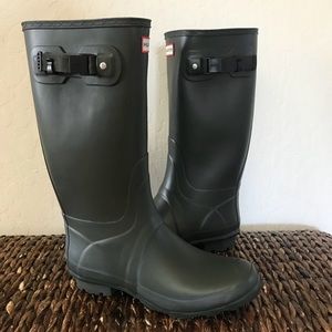 BRAND NEW HUNTER Huntress Rain Boots